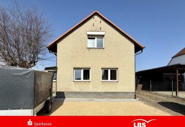 Haus mit Gewächshäusern & großem Garten!