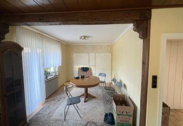 Voll renovierte Wohnung in sehr guter Lage