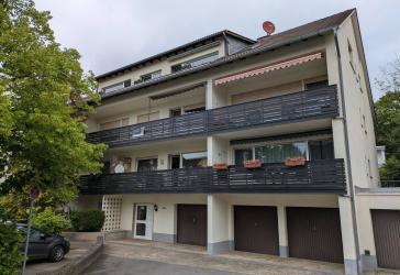 Eigentumswohnung mit Balkon und Stellplatz