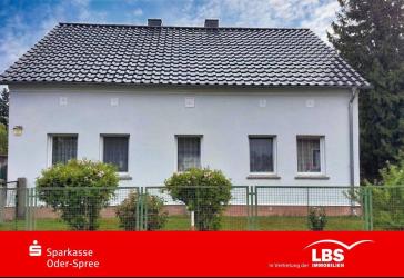 Anwesen mit 9 Zimmern & 6.300 m² Grund!