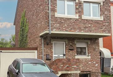 Freistehendes Einfamilienhaus mit Garage in ruhiger Wohnlage von Stolberg - Zweifall