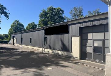 Moderne Produktions/ Lagerhalle, ca.450 m² in zentraler Lage, beheizbar, ebenerdig, Büros und Stellflächen