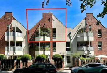 Maisonette mit Loggia, Tiefgarage und bis zu fünf nutzbaren Räumen - bezugsfrei ab 01.07. in attraktiver Parklage
