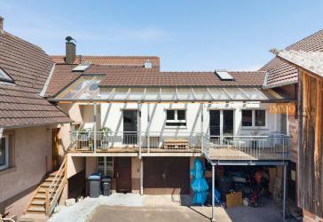 IMMORath.de - Charmantes Zweifamilienhaus mit historischem Altbau und modernem Anbau