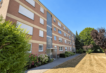 3-Zimmer-Wohnung mit Südwestbalkon und modernisiertem Badezimmer in Kerpen