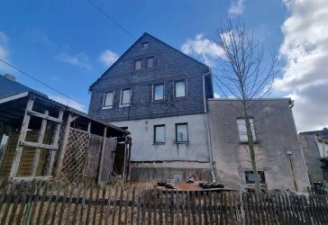 ***Handwerker gesucht! Kompaktes Einfamilienhaus erwartet neue Eigentümer***
