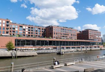 Wohnen mit Wasserblick in der Hafencity: Exklusive 4-Zimmer-Wohnung mit 2 Balkonen