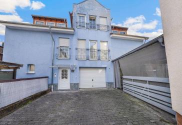 Wohnen & Arbeiten auf 287m² Fläche in Aßlar-Berghausen