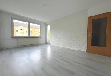 Renovierte 3-Zimmer-Etagenwohnung in Duisburg-Vierlinden