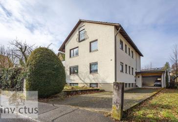 Ein Haus mit Haltung - Großzügiges Wohnkonzept mit Entwicklungsperspektive in bevorzugter Wohnlage