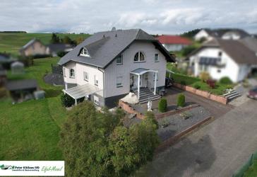 Eifel/Gevenich - Großzügiges Mietshaus - Ideal für Pensionsbetreiber und Kapitalanleger