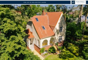 Repräsentativ & Historisch: 260 m² Wohn-/Nutzfläche in hochwertig sanierter Villa mit Gesindehaus