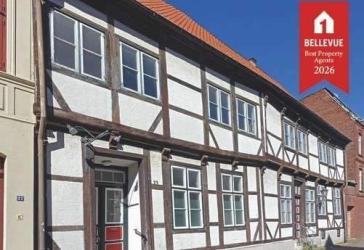NEU! Historisches Wohnhaus mit vielen Entwicklungsmöglichkeiten- ehem. Adelspalais in 1a Lage