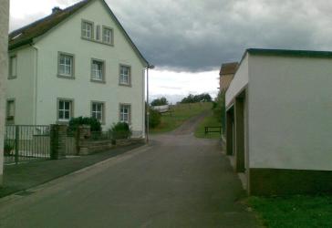 Herrliches 2-Fam.Haus mit Resthof am Dorfrand Knetzgau-Hainert - direkt vom Verkäufer