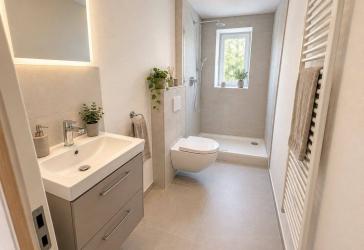 Top-Zustand+Grundriss ! Provisionsfrei 3-Zi - Parkett, Balkon