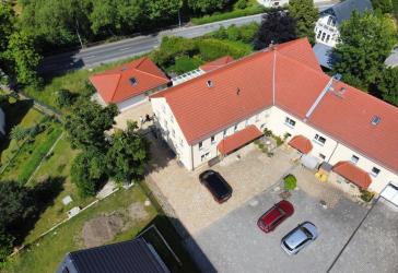 Großzügiges Familienhaus in begehrter Lage - ideal für mehrere Generationen oder Mieteinnahmen
