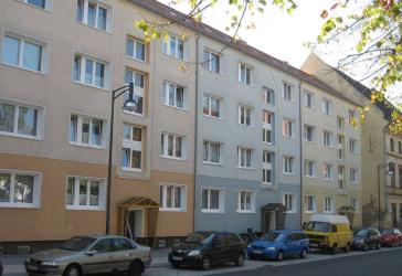 3-Raum-Wohnung im Erdgeschoss mit Balkon