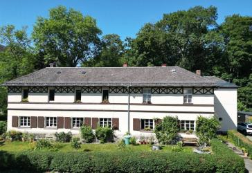 Historisches Anwesen in parkähnlicher Lage