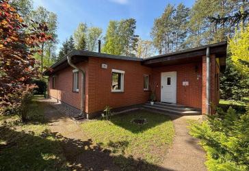 * EFH * Bungalowstil * ruhig und grün gelegen *