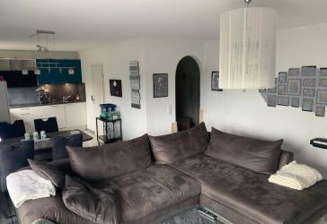 Stilvolle 3-Zimmer-Wohnung mit gehobener Innenausstattung und EBK in Rüsselsheim-Königstädten