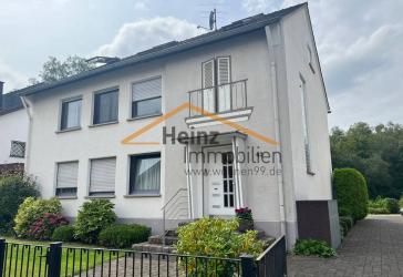 *** Gepflegte 3 Zimmerwohnung mit Balkon und Garage und Einbauküche in TOP Lage von Bergisch Gladbach Hand***
