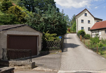 gepflegtes Wohnhaus