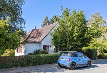 Kleines EFH/ZFH mit tollem Garten - ggf. auch als Abriss -, zentrale Lage in ruhiger Seitenstraße!