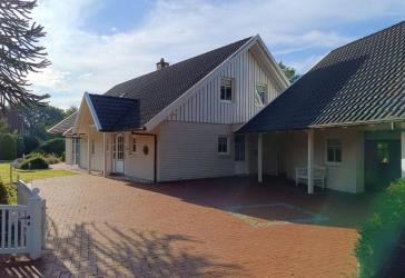 Traumhaus mit Sauna & großzügigem Gartengrundstück in Aurich-Wiesens - Provisionsfrei