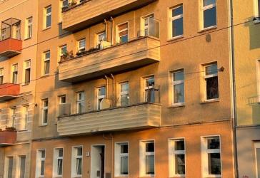Altbau-Investment in Berlin-Lichtenberg | 4 Wohnungen im Paket | eine Einheit ab 2028 FREI