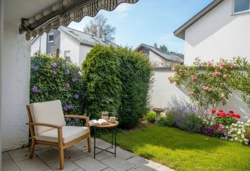 Familiengerechtes Reihenmittelhaus mit großer Wohnfläche in toller Lage von Renningen