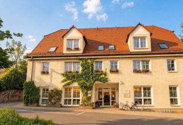 Wohn- und Geschäftshaus mit Gesundheitscampus- Charakter-Exklusives Investmentangebot