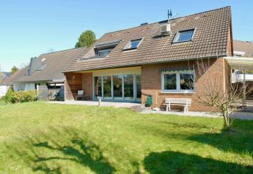 Freistehendes Einfamilienhaus mit Gartenparadies in begehrter Lage von Kaarst