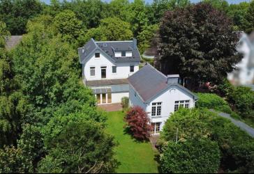 Vorschaubild Villa