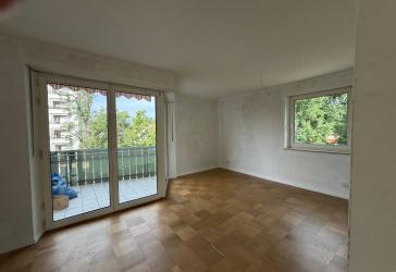 Geräumige 4-Zimmer-Wohnung mit EBK in Erlangen