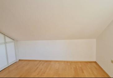 Frisch renovierte 2 Zimmerwohnung im Universitätsviertel von Tübingen zu verkaufen