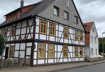 6- Familienwohnhaus mit Nebengebäude in zentraler Lage von Bodenwerder/Kemnade