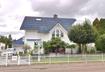 Keine zusätzliche Courtage für Käufer! Stilvolles Architektenanwesen nahe Mainz
