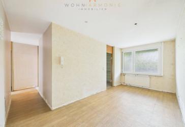 bezugsfreie, gut geschnittene 3,5-Z-Wohnung mit Balkon