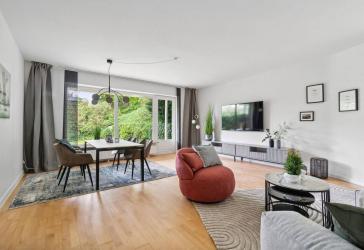 Maisonette-Gartenwohnung Blankenese - 50 m zum Elbstrand, Garten & Garage, 92+70 m²