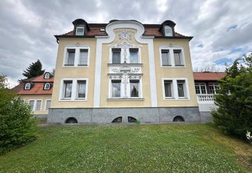 Vorschaubild Villa