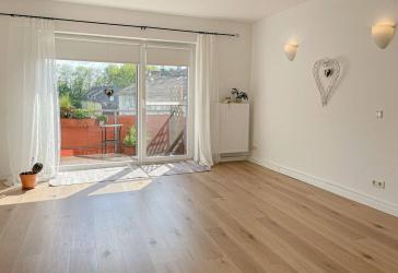 Schick modernisierte Drei-Zimmer-Wohnung