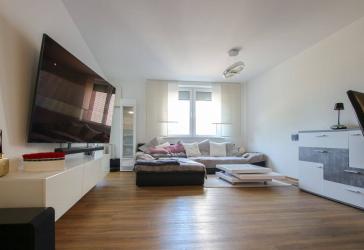 Moderne 2- Zimmer-Erdgeschosswohnung am Klukkerthafen