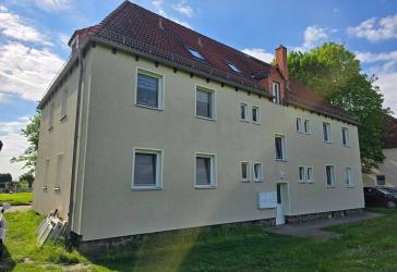 Bezugsfreie 4-Zimmerwohnung in ruhiger, grüner Lage von Kulkwitz zu verkaufen!