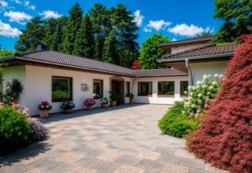 Vorschaubild Villa