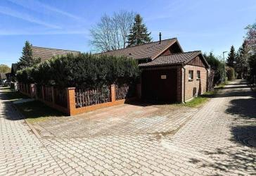 Interessanter Bungalow/ Ferienhaus unweit Neuruppin