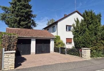 Freistehendes Einfamilienhaus Fürth / Hardhöhe in sehr guter, ruhiger Lage