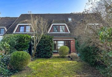 Rendsburg-Hoheluft - Reihenmittelhaus mit Garten und Carport - nahe Nord-Ostsee-Kanal und Eider
