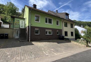Vorschaubild Mehrfamilienhaus