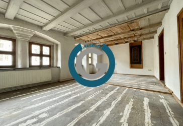 3 WOHNEBENEN INKLUSIVE DACHGESCHOSSFLÄCHE - IM HERZEN DER ALTSTADT - ZUM WOHNEN & ARBEITEN?