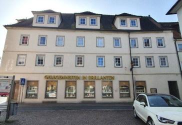 Helle 3-Zimmer-Wohnung in zentraler Lage am Marktplatz zu vermieten!